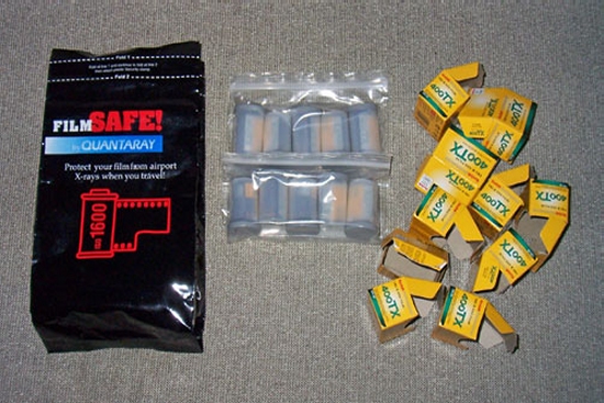 DOMKE Marka Film Koruma Kutusu.   9 Kutu 35mm Film Alabilir.